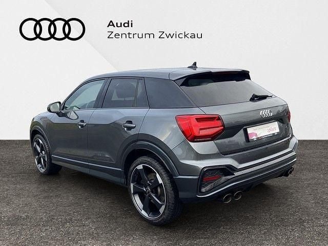 Gebraucht Audi SQ2 Ambiente 300 PS (220 kW) 2024 Daytonagrau perleffekt SUV