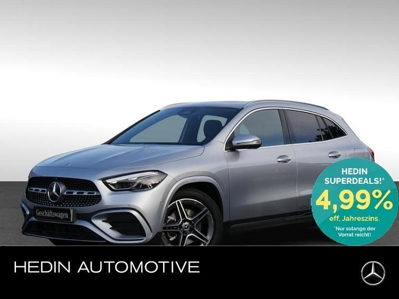 Silber Gebraucht 2025 Mercedes GLA200 AMG SUV | 42.340 € (Fairer Preis) - Bild 1/4