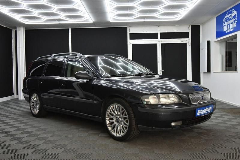 Gebraucht Volvo V70 140 PS (102 kW) 2000 Grau Kombi