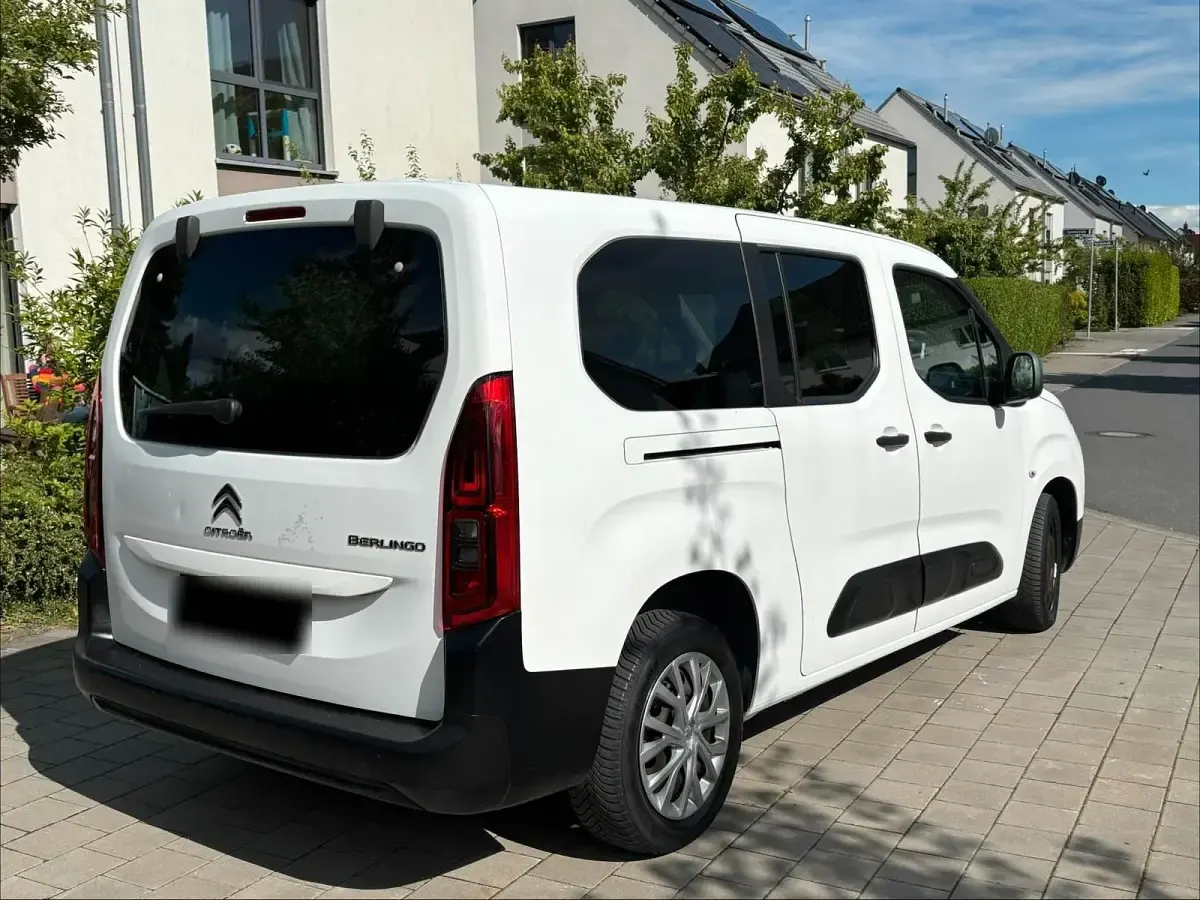 Gebraucht Citroën Berlingo 131 PS (96 kW) 2019 Weiß Van / Kleinbus