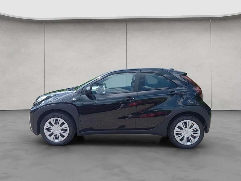 Neu Toyota Aygo X Business Edition 72 PS (52 kW) 2025 Mysticschwarz mica metallic SUV