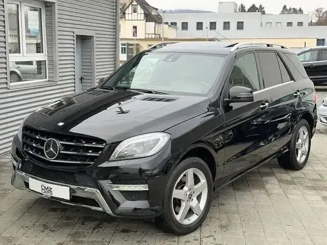 Gebraucht Mercedes ML350 AMG line 258 PS (189 kW) 2013 Schwarz SUV