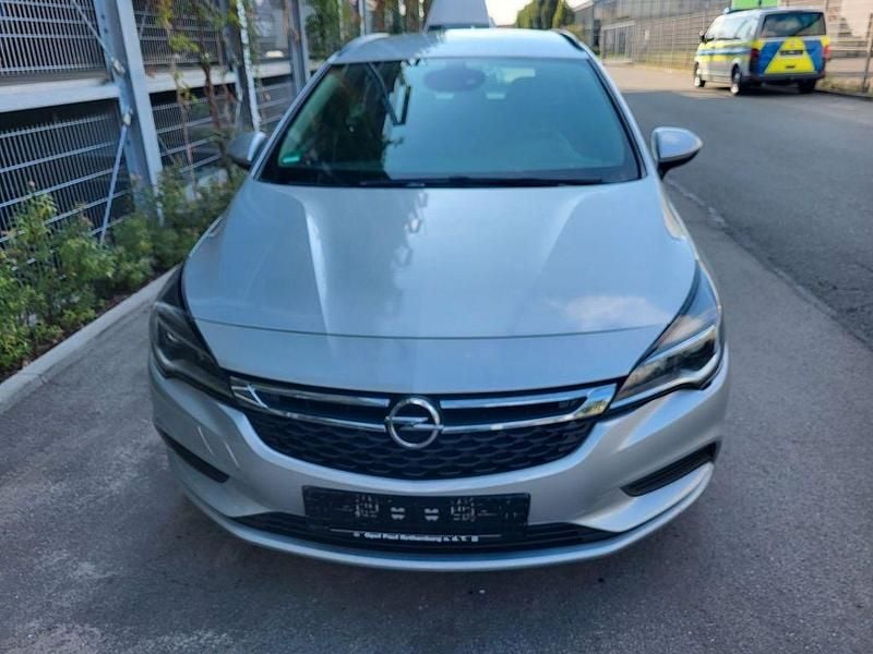 Gebraucht Opel Astra 110 PS (80 kW) 2016 Grau Kombi