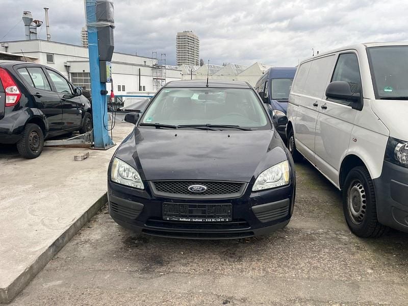 Gebraucht Ford Focus 108 PS (79 kW) 2007 Kombi