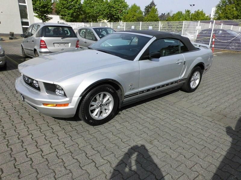 Gebraucht Ford Mustang 205 PS (150 kW) 2006 Silber Cabrio