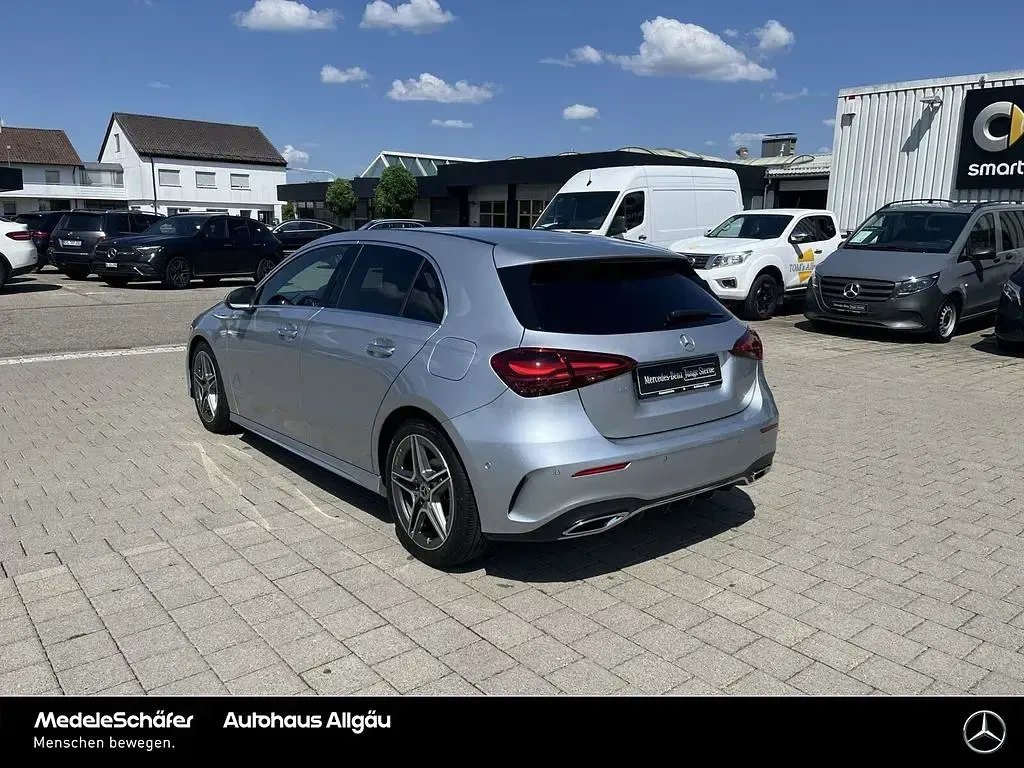 Gebraucht Mercedes A180 Advanced Plus 136 PS (100 kW) 2025 Lack hightechsilber Limousine