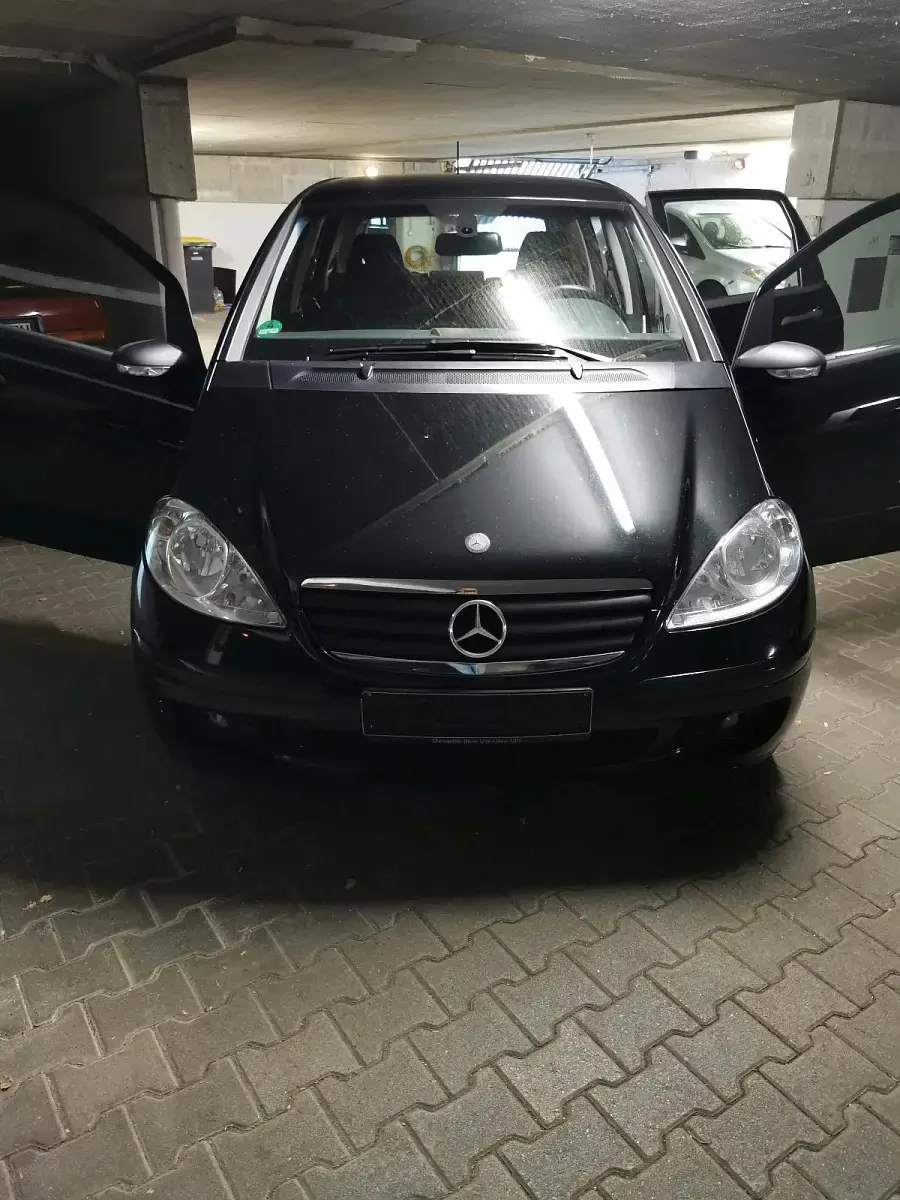 Gebraucht Mercedes A180 109 PS (80 kW) 2007 Schwarz Kleinwagen
