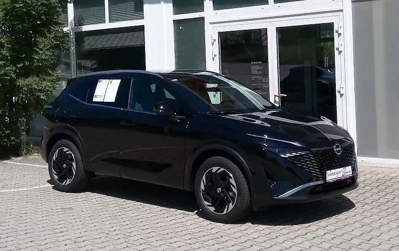 Gebraucht Nissan Qashqai Tekna+ 205 PS (150 kW) 2025 Schwarz SUV