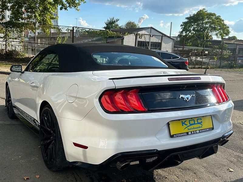 Gebraucht Ford Mustang GT 310 PS (228 kW) 2020 Weiß Cabrio