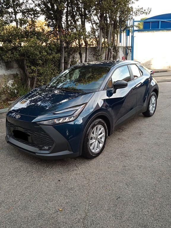 Gebraucht Toyota C-HR Lounge 152 PS (111 kW) 2024 Blau SUV