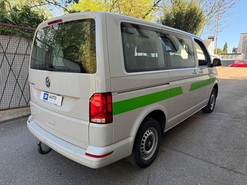 Gebraucht VW Caravelle 150 PS (110 kW) 2020 Grau Van