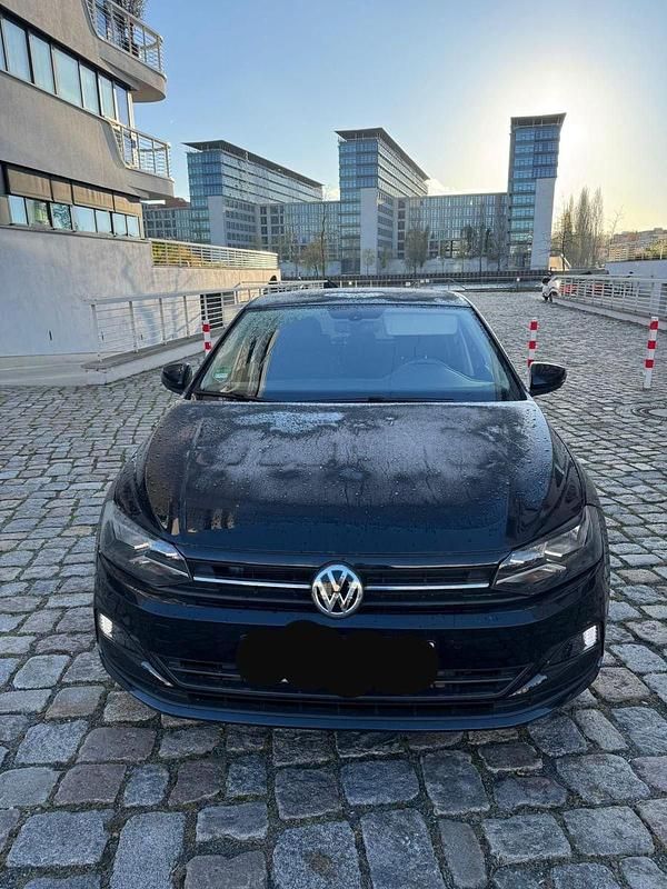 Schwarz Gebraucht 2021 VW Polo Kleinwagen | 15.250 € (Superpreis) - Bild 1/4