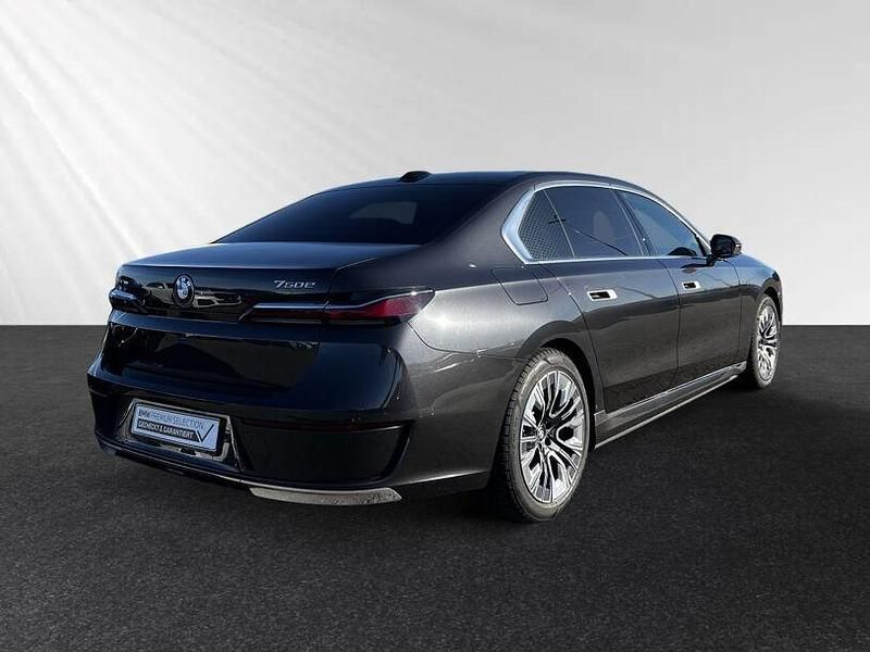 Gebraucht BMW 750e Comfort Edition 2024 Grau Limousine