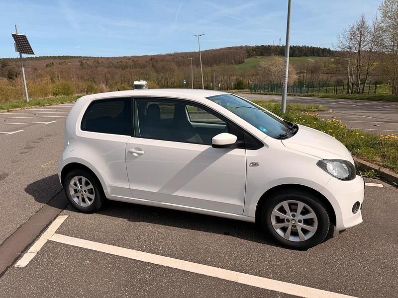 Second-hand Skoda Citigo Elegance 60 CP (44 kW) 2014 Alb Hatchback