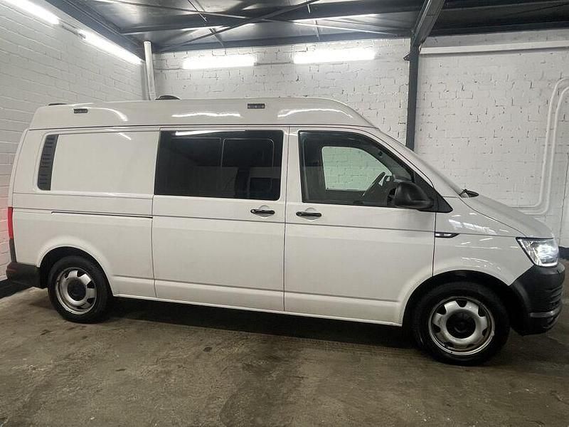 Gebraucht VW Transporter 204 PS (150 kW) 2019 Weiß Van