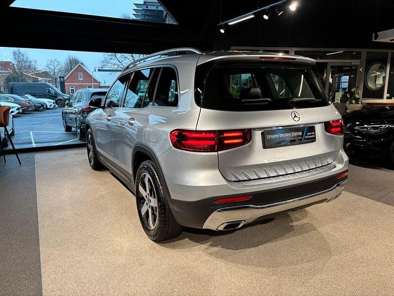 Gebraucht Mercedes GLB200 Progressive 150 PS (110 kW) 2024 Lack hightechsilber SUV