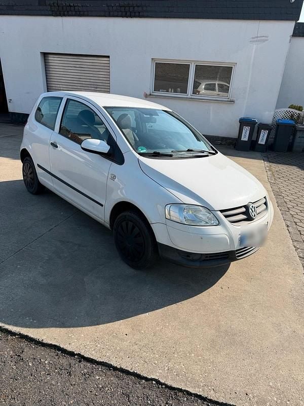 Gebraucht VW Fox 55 PS (40 kW) 2007 Weiß Kleinwagen