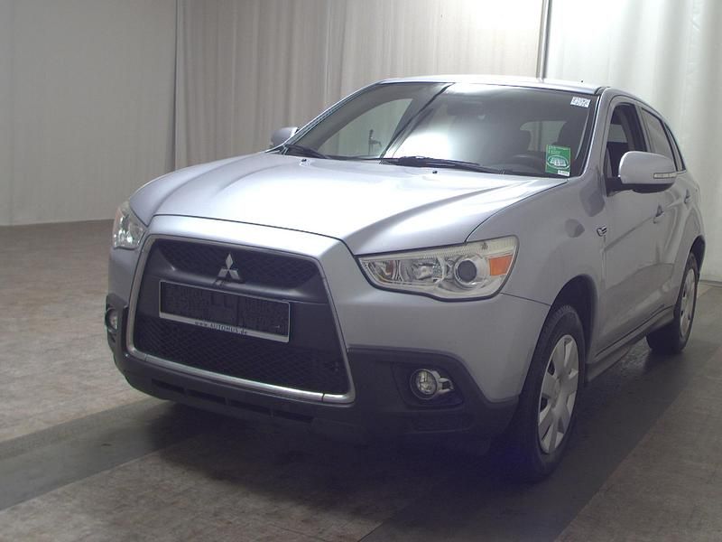 Gebraucht Mitsubishi ASX Edition 117 PS (86 kW) 2011 Silber SUV