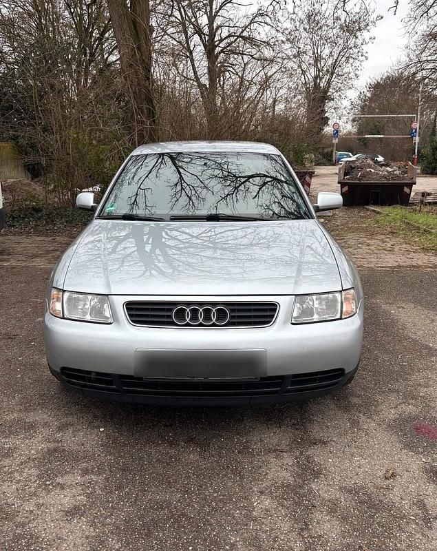 Gebraucht Audi A3 125 PS (91 kW) 1999 Silber Kleinwagen