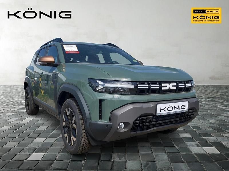 Grau Gebraucht 2025 Dacia Duster Expression Limousine | 23.306 € (Superpreis) - Bild 1/2