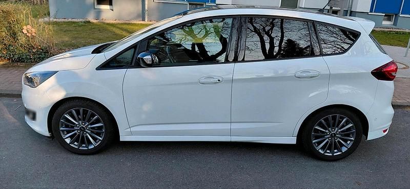 Gebraucht Ford C-MAX Sport 125 PS (91 kW) 2019 Weiß Van / Kleinbus