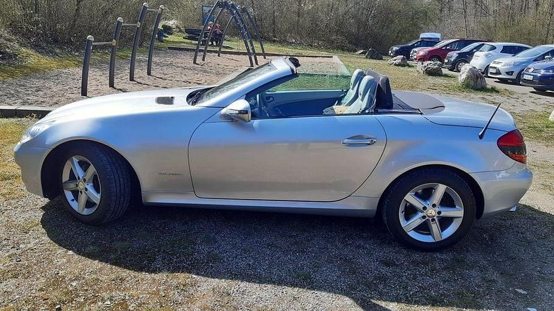 Gebraucht Mercedes SLK200 184 PS (135 kW) 2008 Silber Cabrio