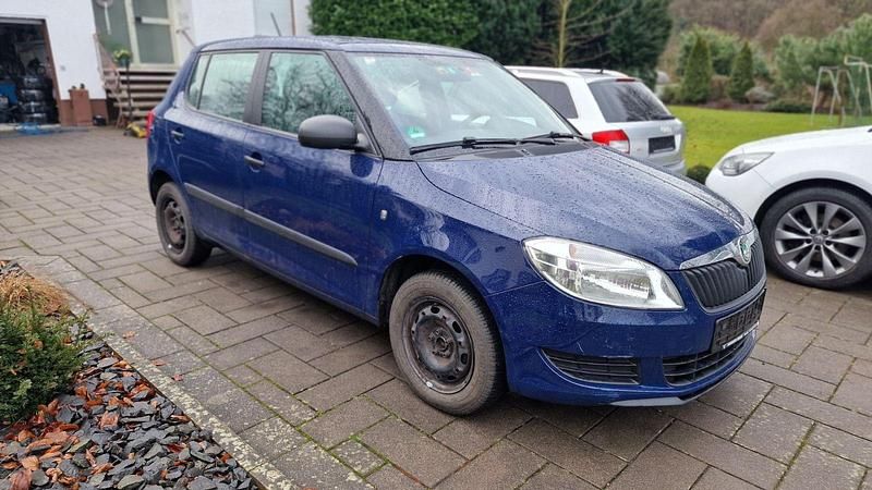Gebraucht Skoda Fabia Cool Edition 69 PS (50 kW) 2011 Blau Kleinwagen