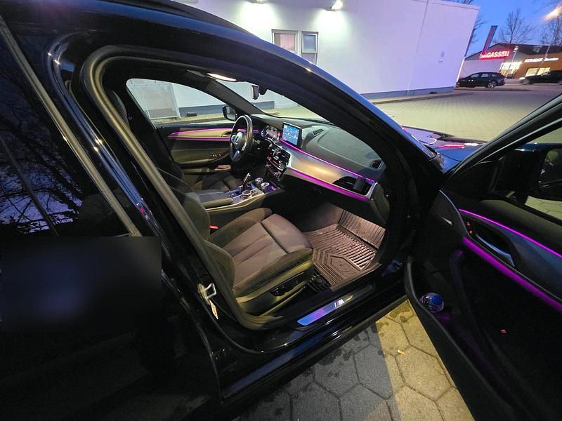 Gebraucht BMW 525 Sport Line 231 PS (169 kW) 2017 Schwarz Kombi