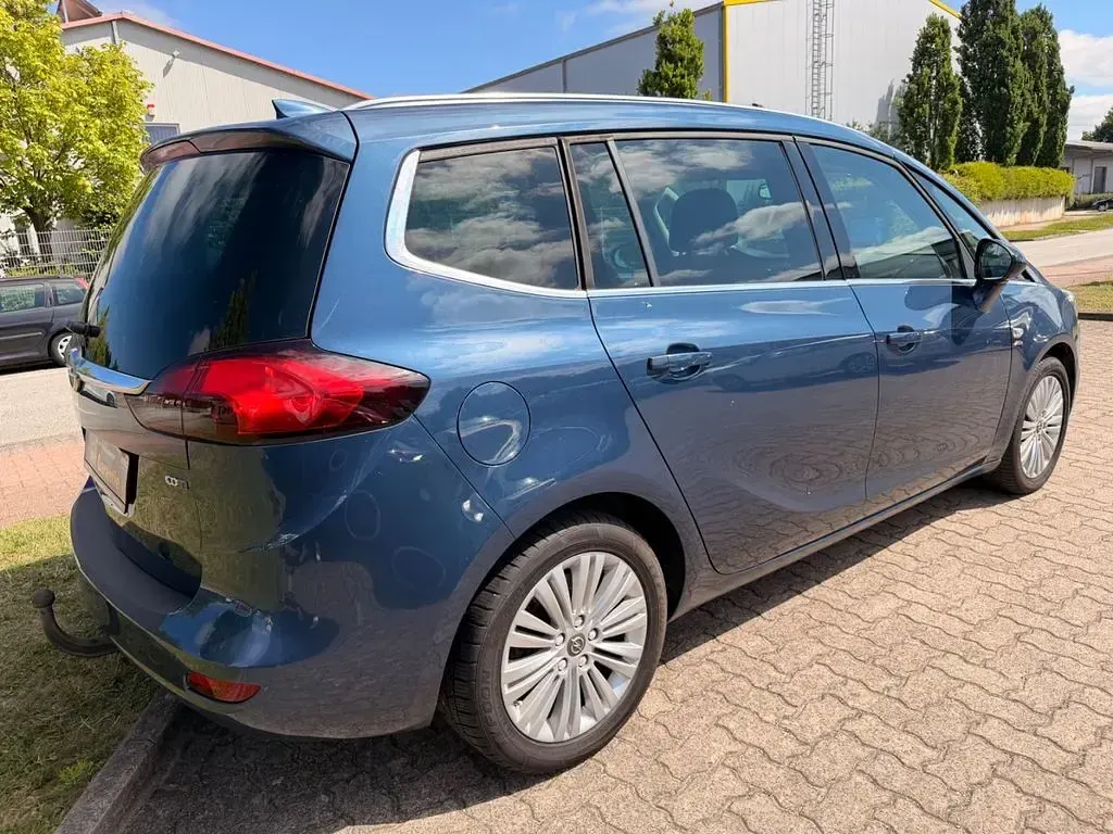 Gebraucht Opel Zafira Active 131 PS (96 kW) 2017 Blau Van / Kleinbus