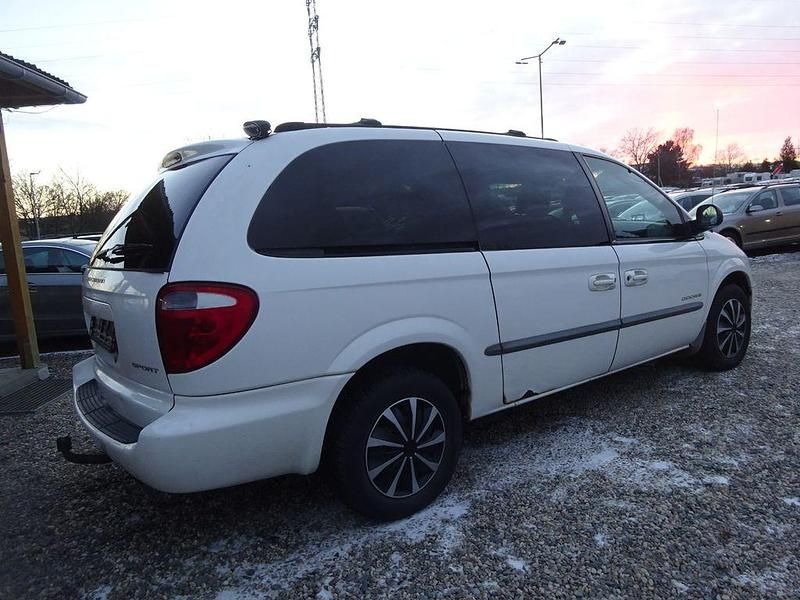 Gebraucht Dodge Grand Caravan 174 PS (127 kW) 2001 Weiß Van / Kleinbus