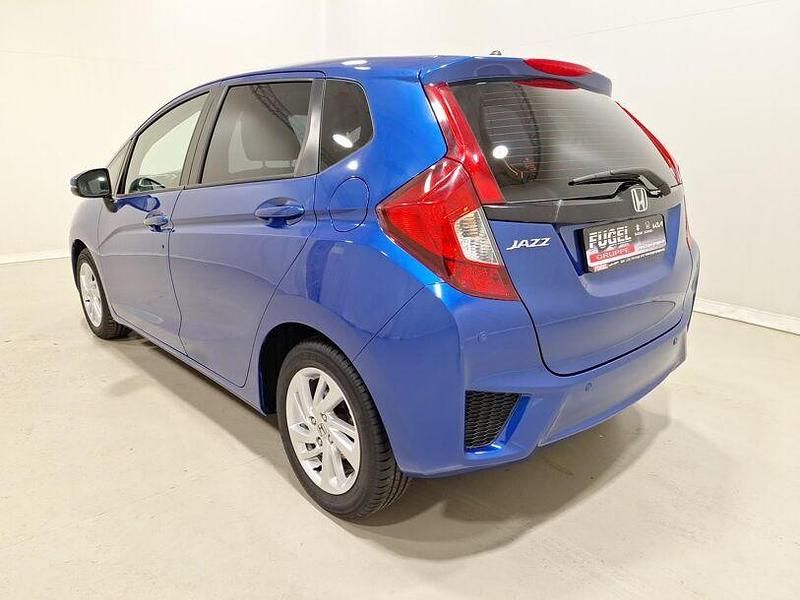 Gebraucht Honda Jazz Comfort 102 PS (75 kW) 2017 Brilliant sporty blue m. Kleinwagen