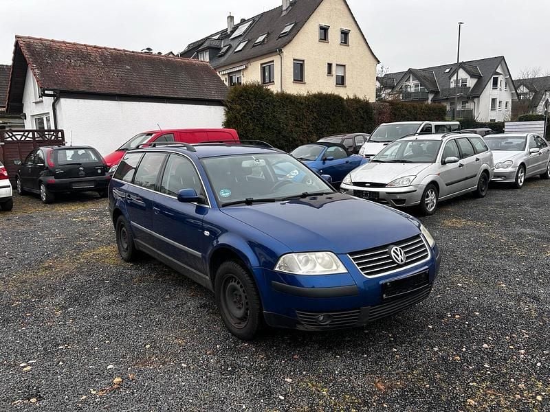 Gebraucht VW Passat 150 PS (110 kW) 2003 Blau Kombi