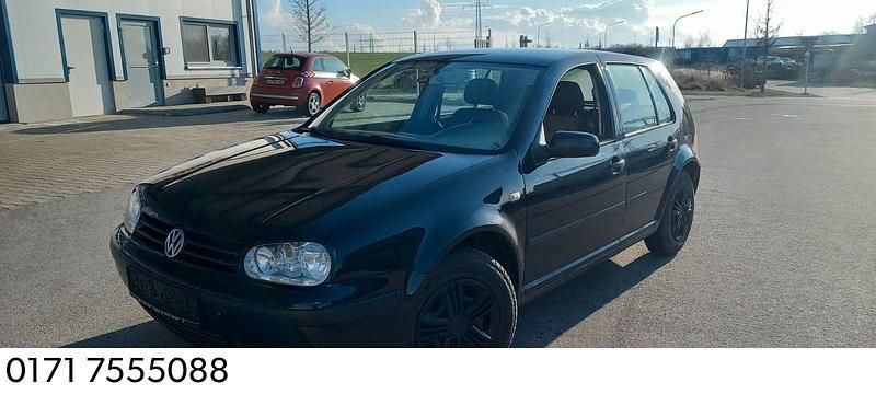 Gebraucht VW Golf IV 75 PS (55 kW) 2000 Schwarz Kleinwagen