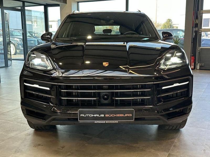 Gebraucht Porsche Cayenne 354 PS (260 kW) 2023 Chromitschwarzmetallic SUV