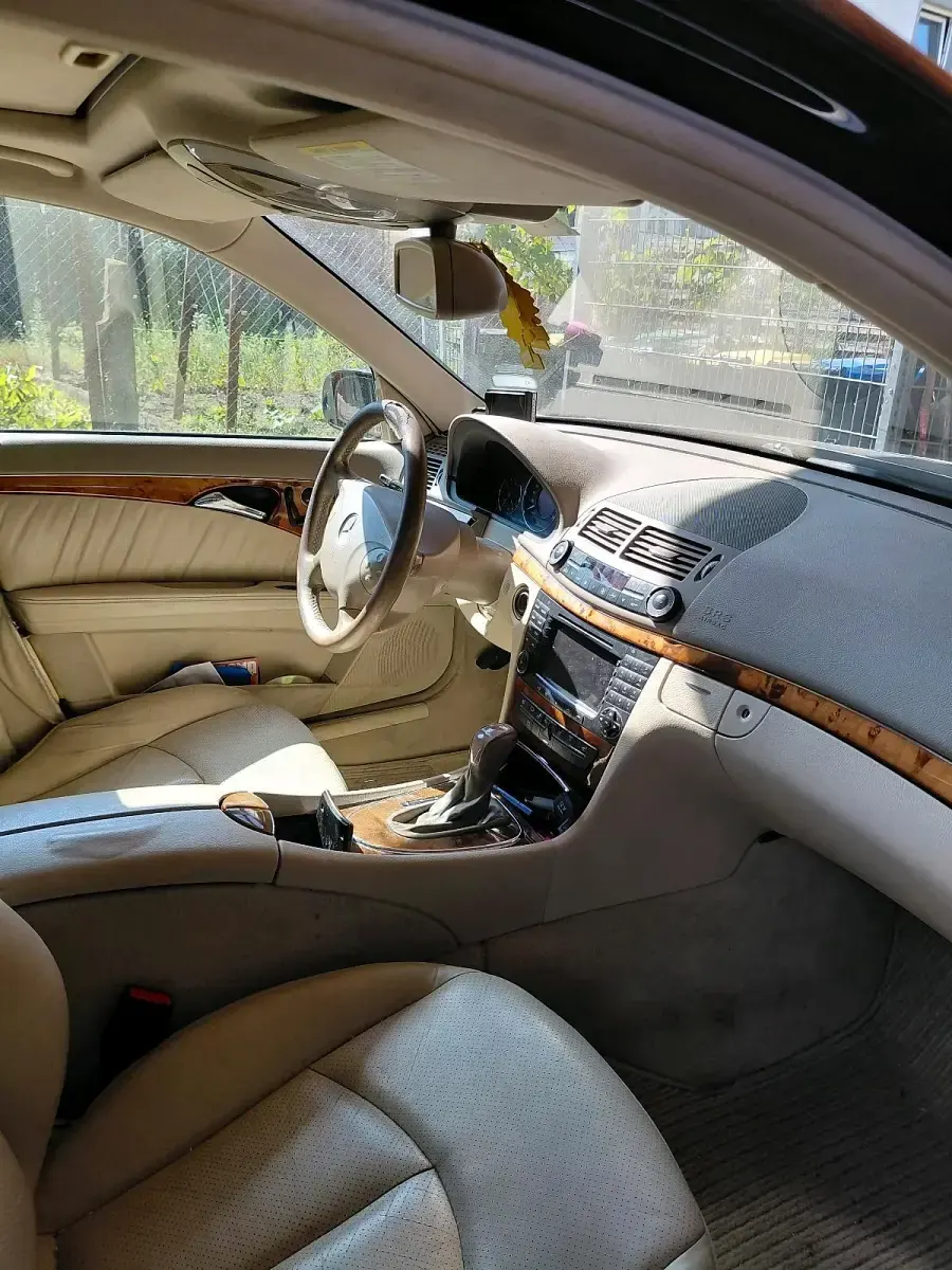 Gebraucht Mercedes E320 224 PS (164 kW) 2004 Blau Kombi