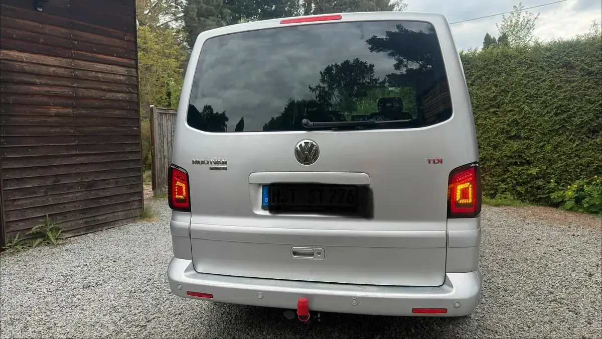 Gebraucht VW Multivan 174 PS (127 kW) 2008 Silber Van / Kleinbus
