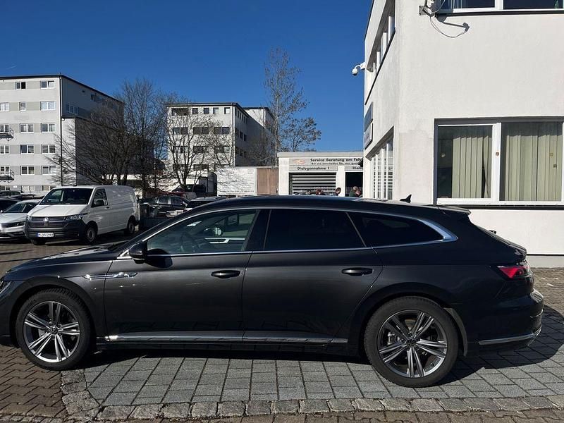 Gebraucht VW Arteon R-line 190 PS (139 kW) 2024 Mangangrau metallic Kombi