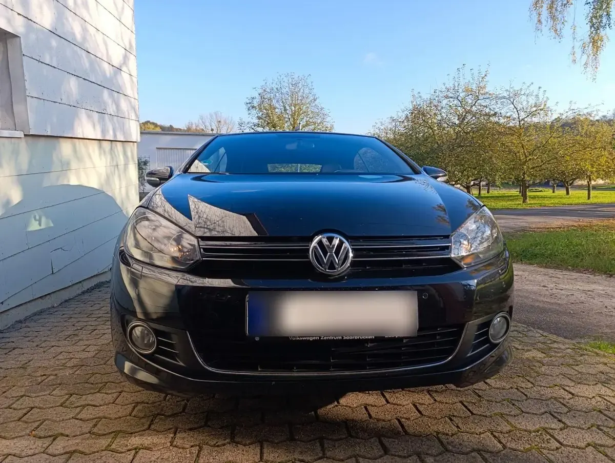 Gebraucht VW Golf Cabriolet 105 PS (77 kW) 2016 Schwarz Cabrio