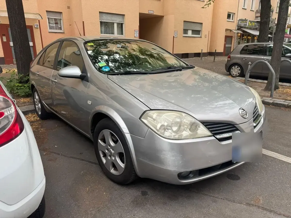 Gebraucht Nissan Primera 118 PS (86 kW) 2003 Silber Limousine