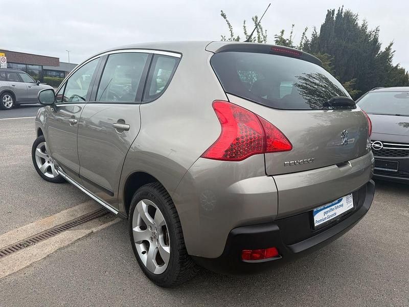 Gebraucht Peugeot 3008 Premium 120 PS (88 kW) 2009 Grau Kombi