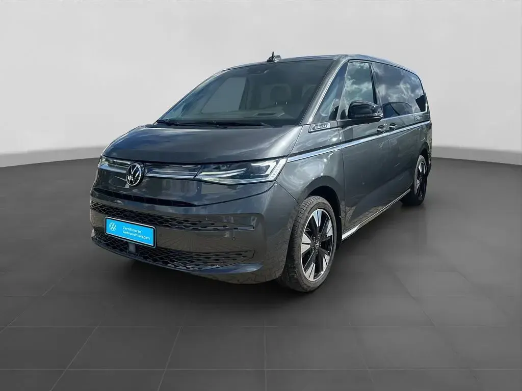 Gebraucht VW Multivan Style 245 PS (180 kW) 2025 Grau Van / Kleinbus