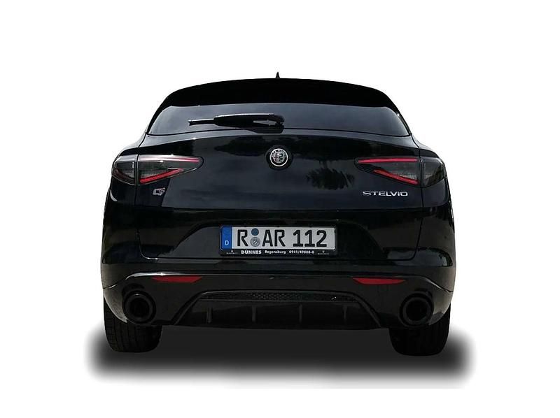 Schwarz Gebraucht 2023 Alfa Romeo Stelvio Competizione SUV | 70.982 € - Bild 1/4