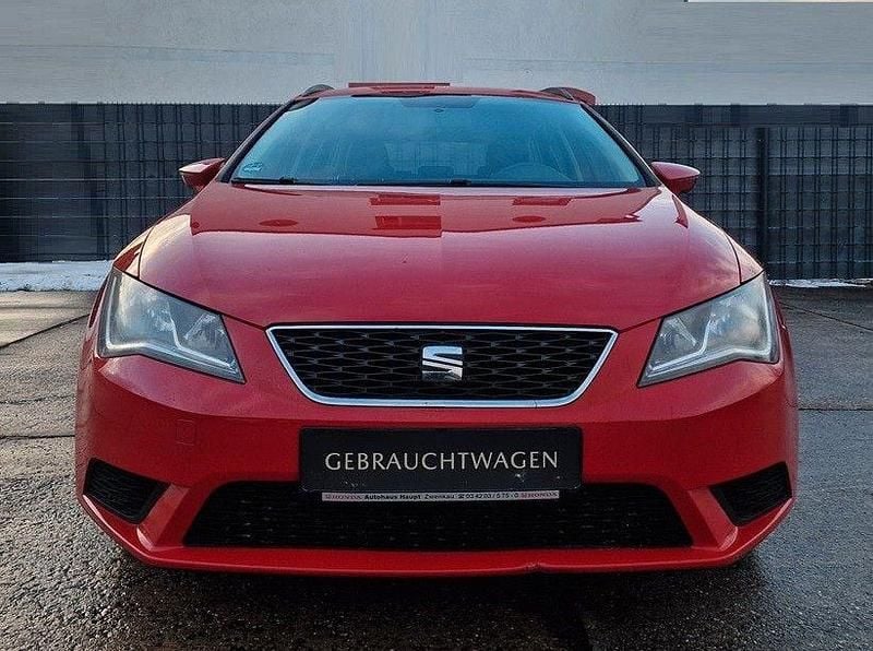 Gebraucht Seat Leon ST Reference 110 PS (80 kW) 2016 Rot Kombi