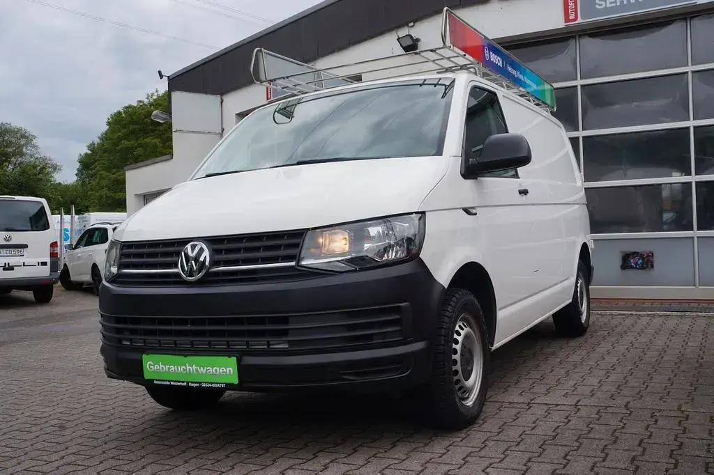 Gebraucht VW Transporter 102 PS (75 kW) 2016 Candyweiß Van