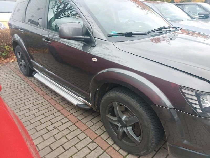 Gebraucht Fiat Freemont 170 PS (125 kW) 2015 Braun SUV