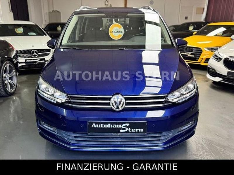 Gebraucht VW Touran 150 PS (110 kW) 2016 Blau Van / Kleinbus