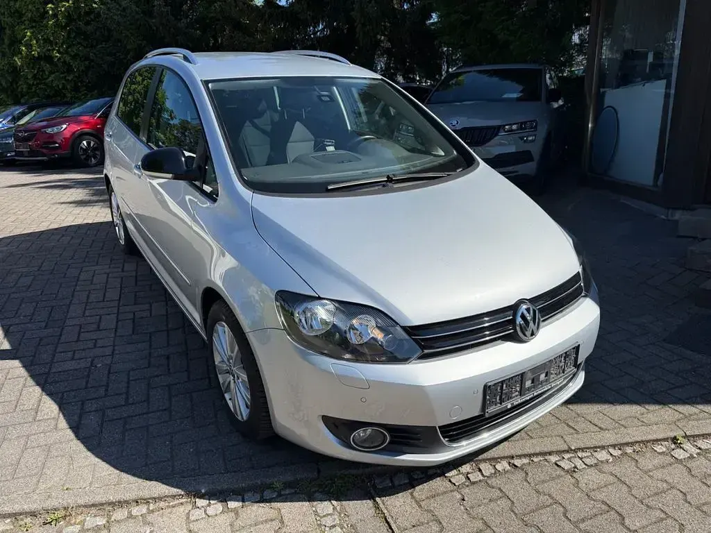Gebraucht VW Golf VI Style 122 PS (89 kW) 2011 Silber Kleinwagen