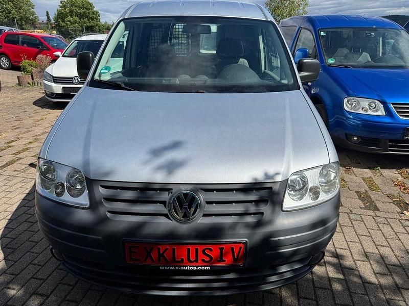 Second-hand VW Caddy Maxi 105 CP (77 kW) 2010 Argintiu Monovolum