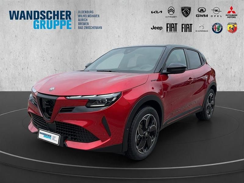 Rotschwarz Gebraucht 2024 Alfa Romeo Junior Edizione Speciale SUV | 35.450 € (Guter Preis) - Bild 1/2
