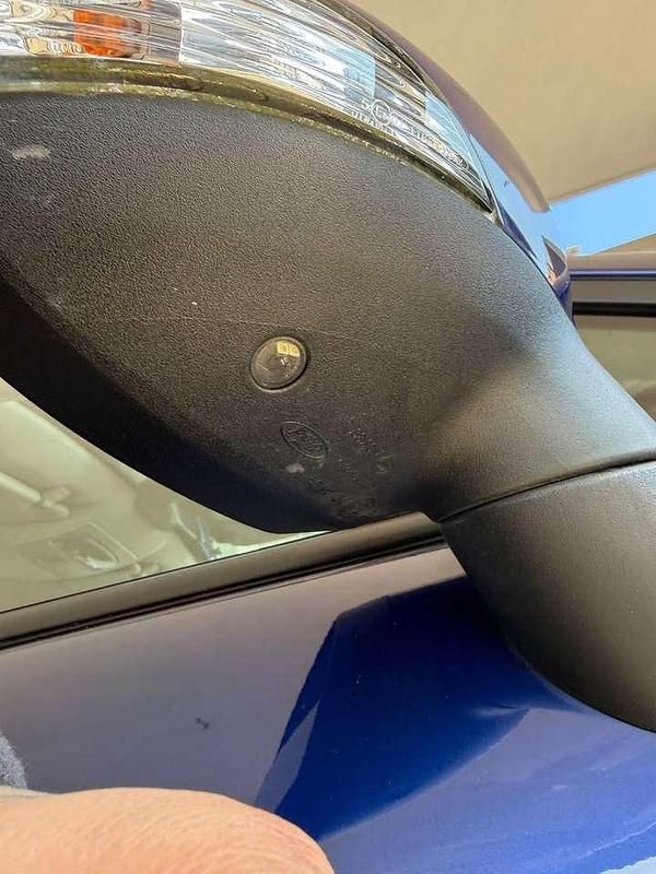 Gebraucht Ford Fiesta Celebration 80 PS (58 kW) 2017 Blau Kleinwagen